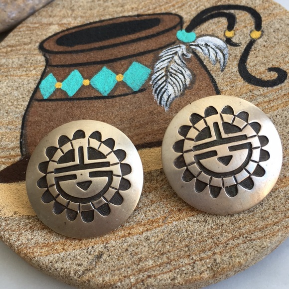 SOLD Native American Vintage Hopi Sunface Earrings - Picture 2 of 6